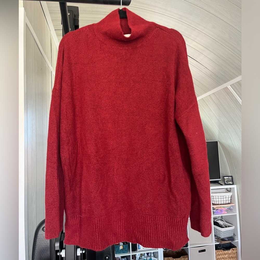 Red Turtleneck tunic sweater NWT